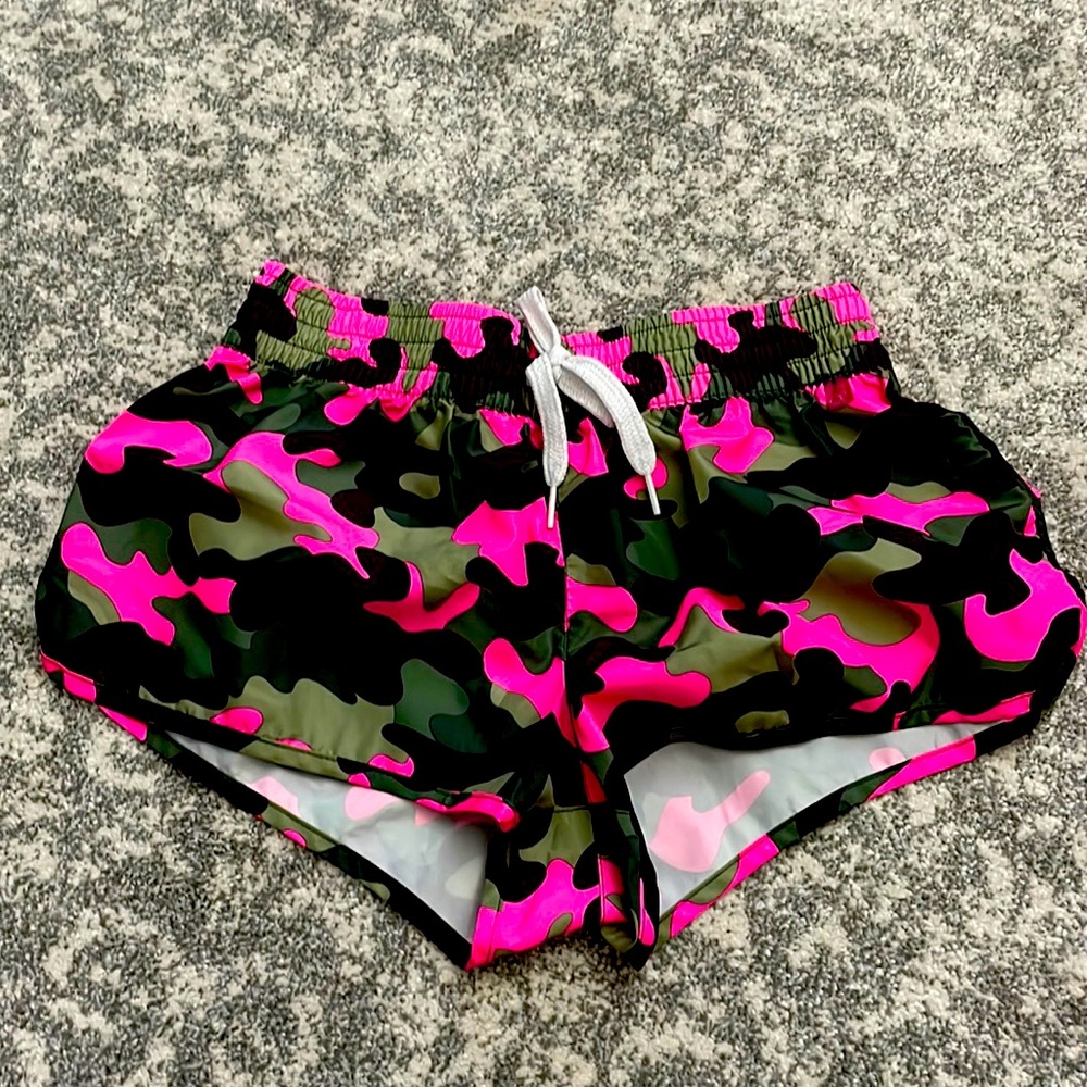 Womens Size Small 4-6 running shorts